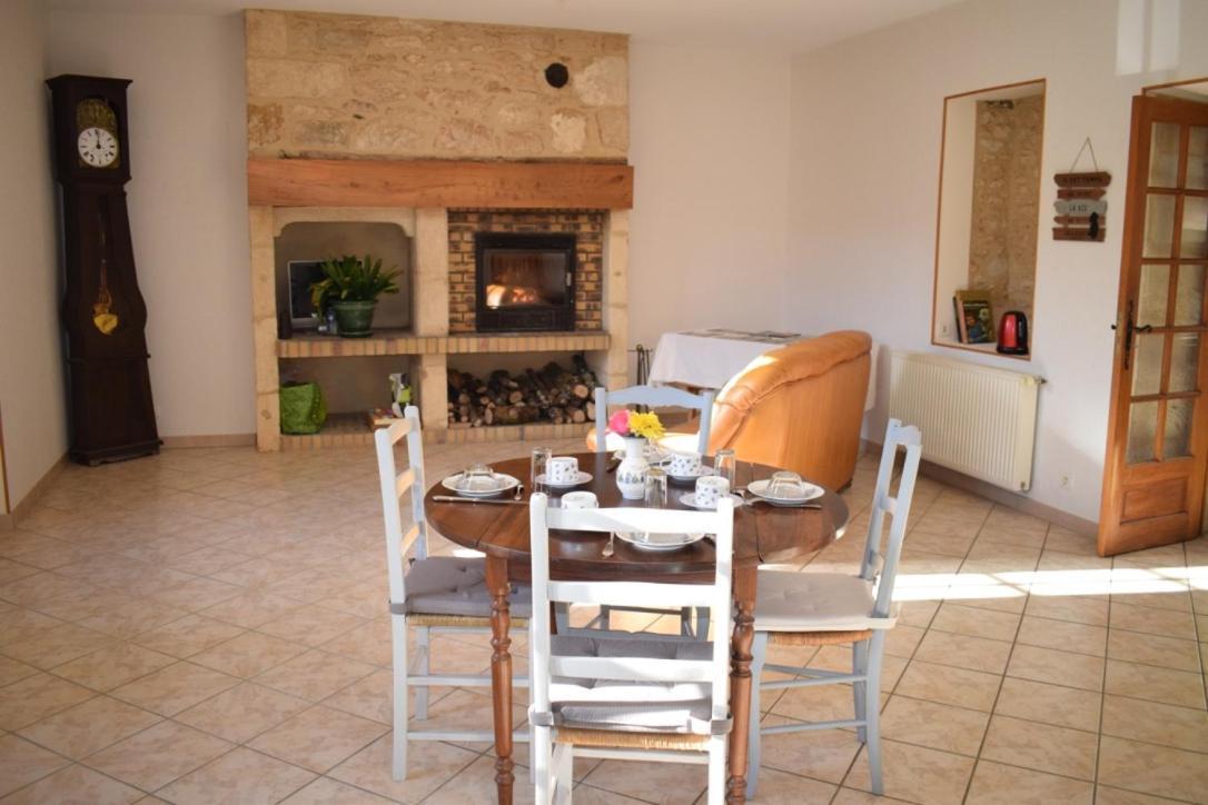 Chambre D'Hotes Auriac Du Perigord Bagian luar foto